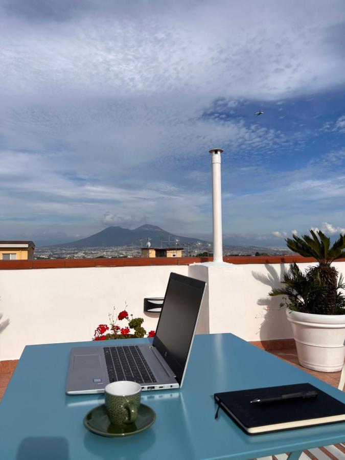 شقة Terrazza Lieti نابولي المظهر الخارجي الصورة