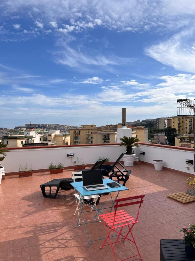 شقة Terrazza Lieti نابولي المظهر الخارجي الصورة